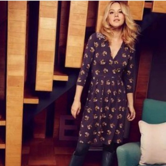 Blue Brown Cobalt Dress Black Tights Women's Outfit: Black Sweater Dress,  Beige Suede Ankle Boots, Tan